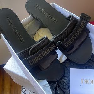 Christian Dior size 9 sandals